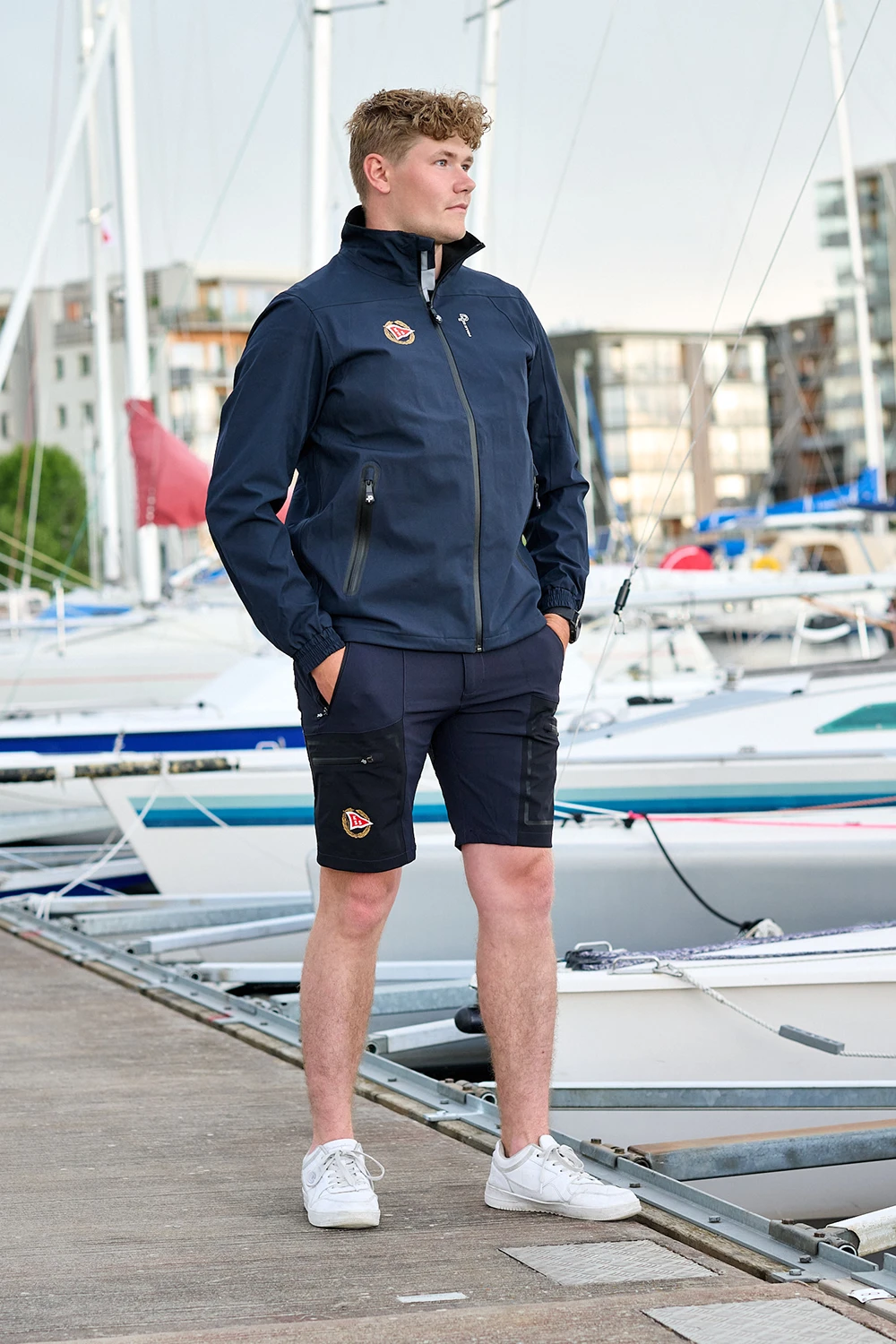 Blå jacka herr färgtryck framifrån